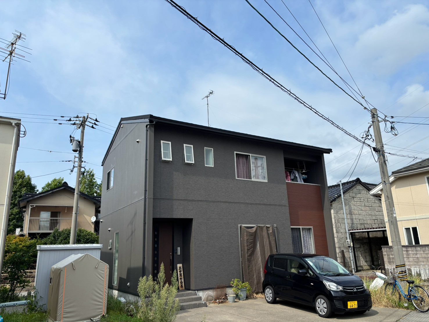 【金沢市】外壁のひび割れ放置で雨漏り寸前｜構造クラック補修で根本改善